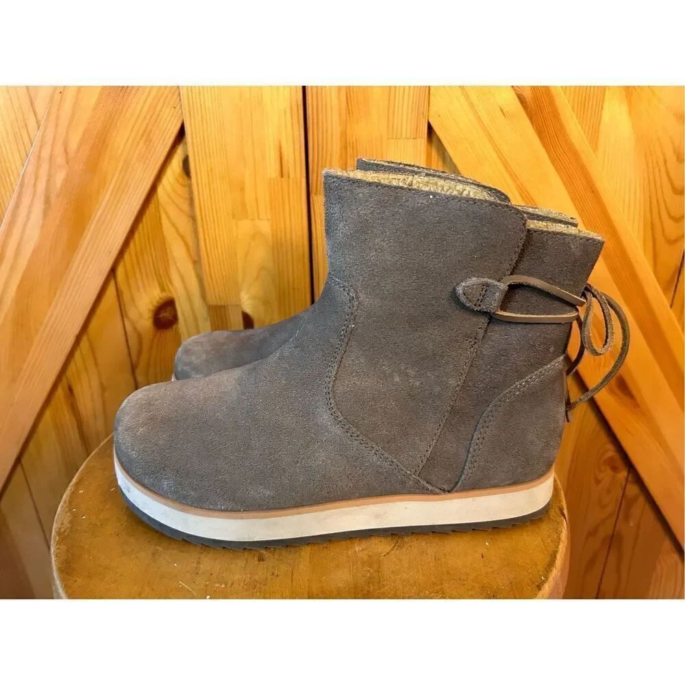 Merrell Juno Bluff Polar Boots in Boulder Gray Waterproof Insulated Size 9